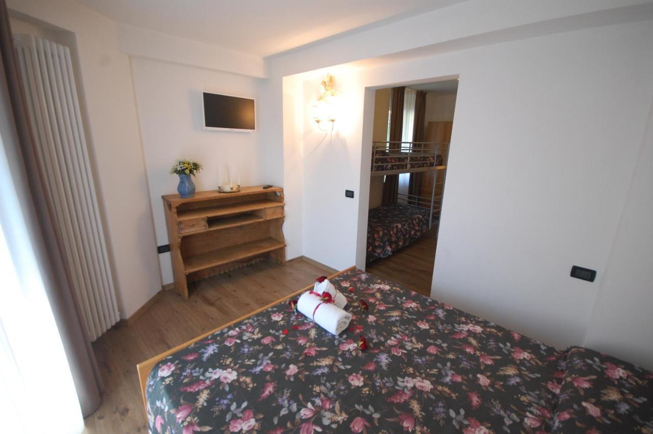 Chalet Fiocco Di Neve Pinzolo Δωμάτιο φωτογραφία
