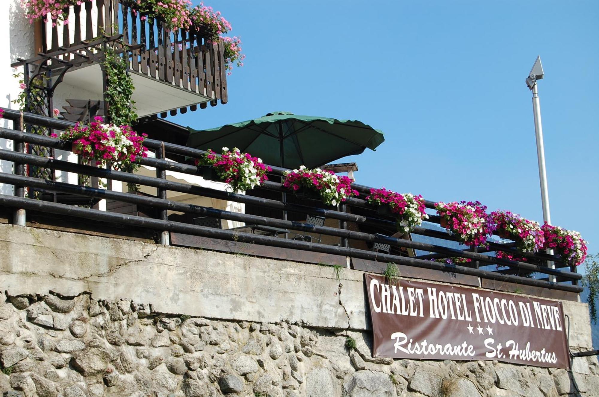 Chalet Fiocco Di Neve Pinzolo Εξωτερικό φωτογραφία