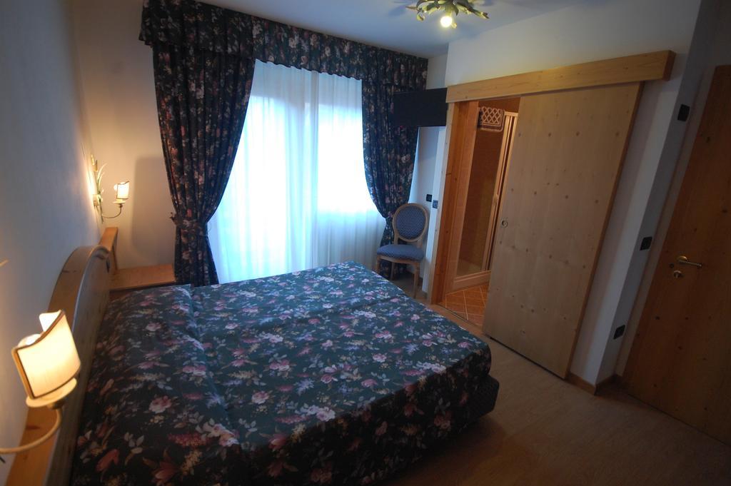 Chalet Fiocco Di Neve Pinzolo Εξωτερικό φωτογραφία